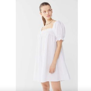 UO Puff Sleeve Babydoll Dress NWT with Pockets